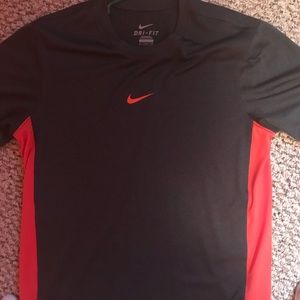 Nike dry fit T-shirt size small